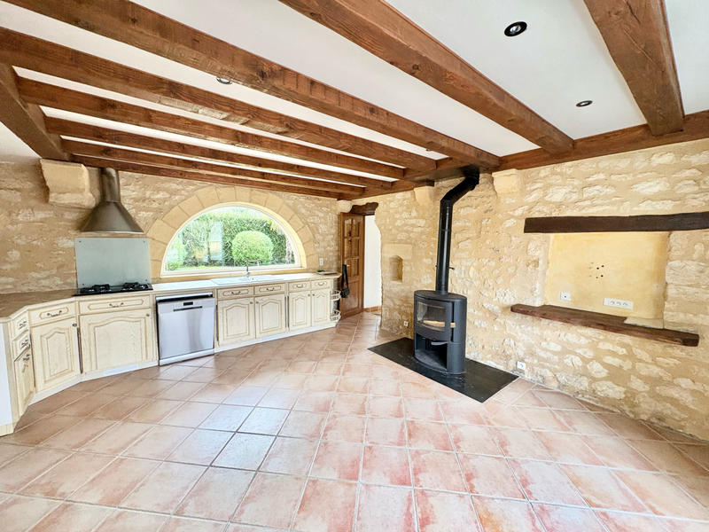 Maison - 94 m² - 4 pièces