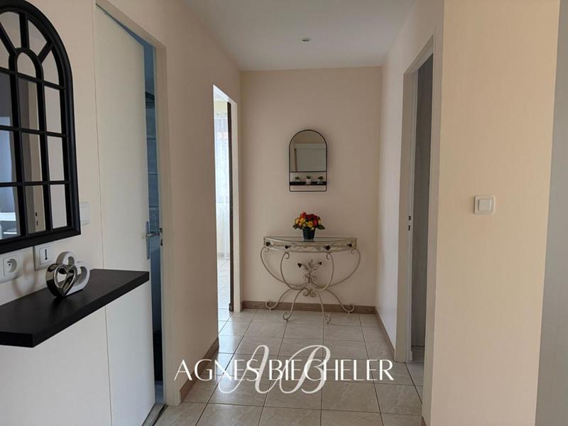 Maison - 159 m² - 6 pièces