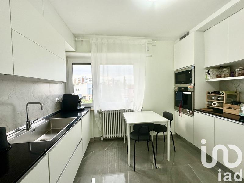 Appartement - 83 m² - 4 pièces