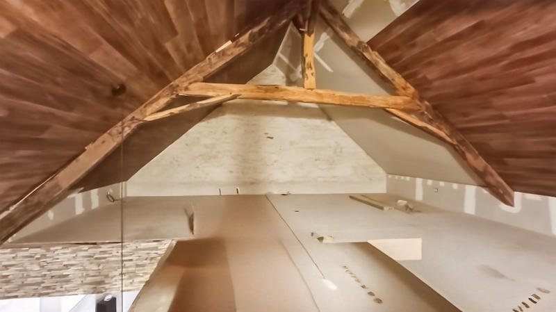 Maison - 320 m² - 8 pièces