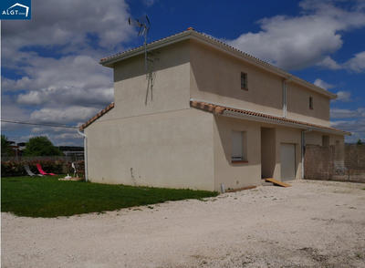 Maison - 81 m² - 4 pièces