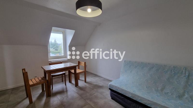 Immeuble - 150 m² - 10 pièces