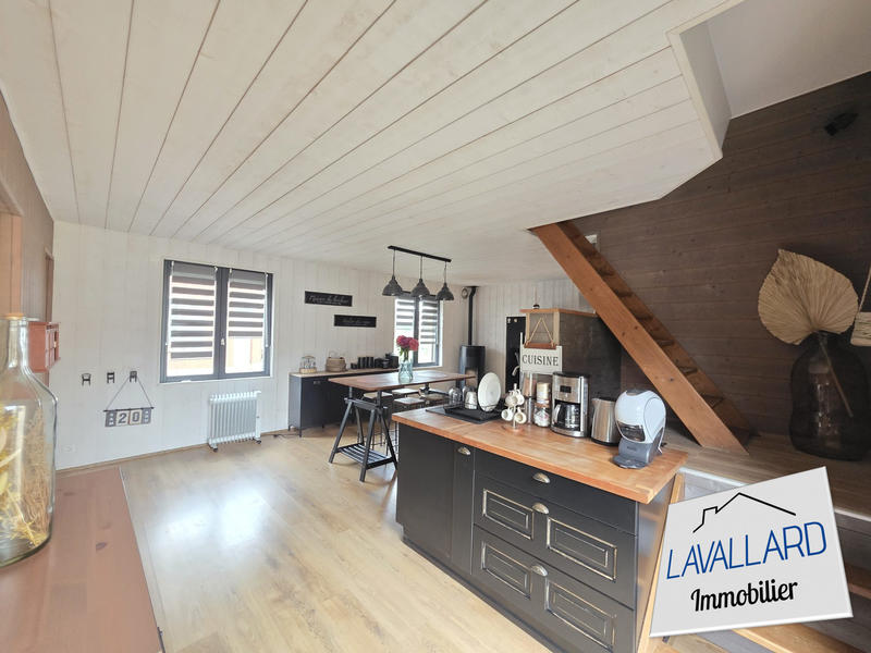 Maison - 115 m² - 4 pièces