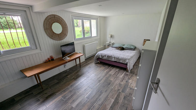 Maison - 202 m² - 8 pièces