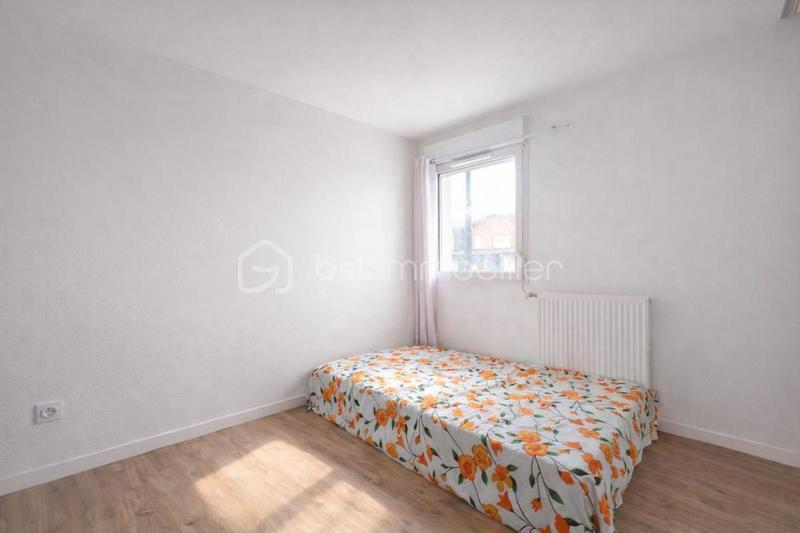 Appartement - 85 m² - 5 pièces