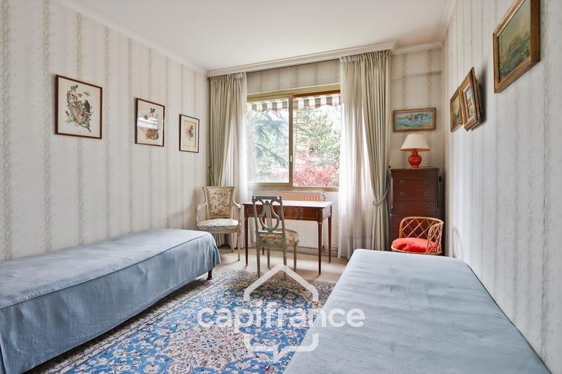 Appartement - 144 m² - 5 pièces