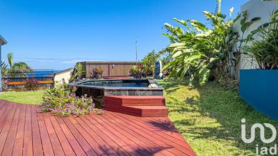 Maison - 108 m² - 4 pièces