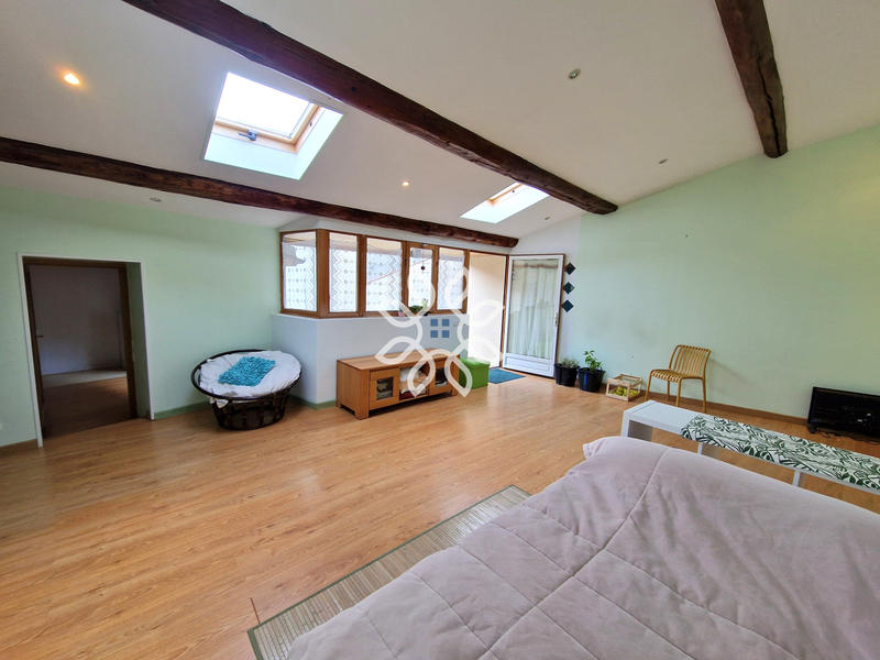 Maison - 172 m² - 6 pièces