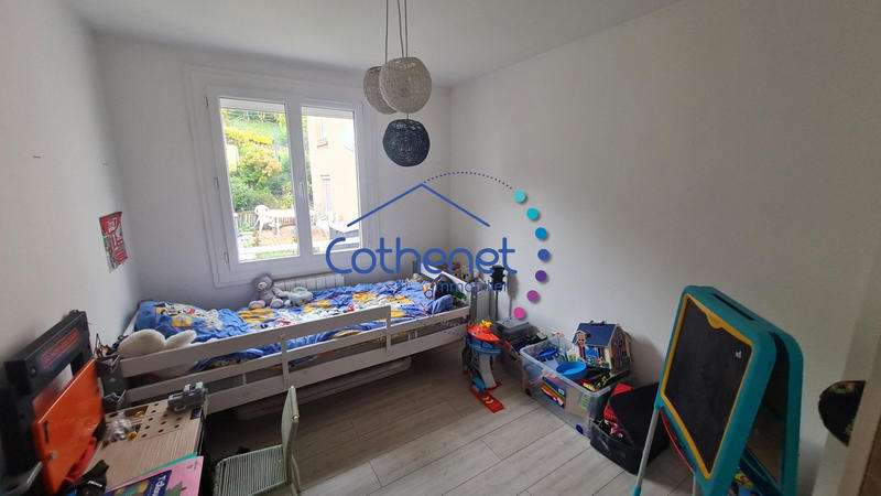 Maison - 90 m² - 4 pièces