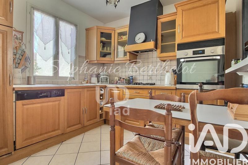 Maison - 96 m² - 4 pièces