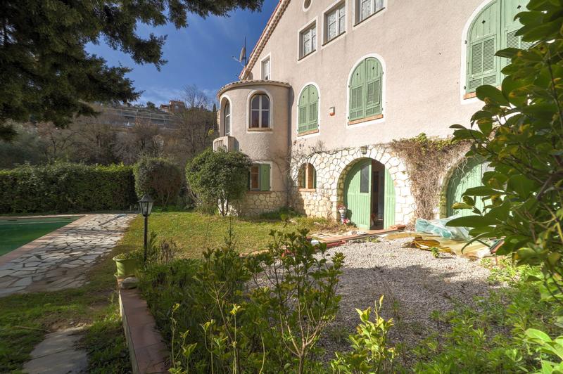 Bastide - 290 m² - 12 pièces