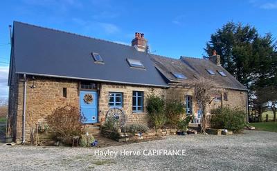 Maison en pierre - 170 m² - 6 pièces