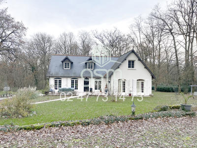 Maison - 179 m² - 7 pièces