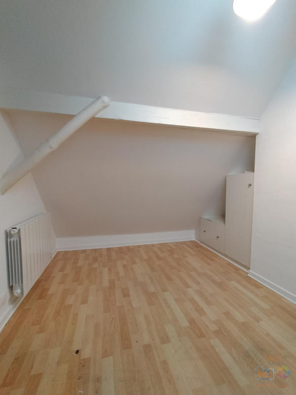 Maison - 104 m² - 4 pièces