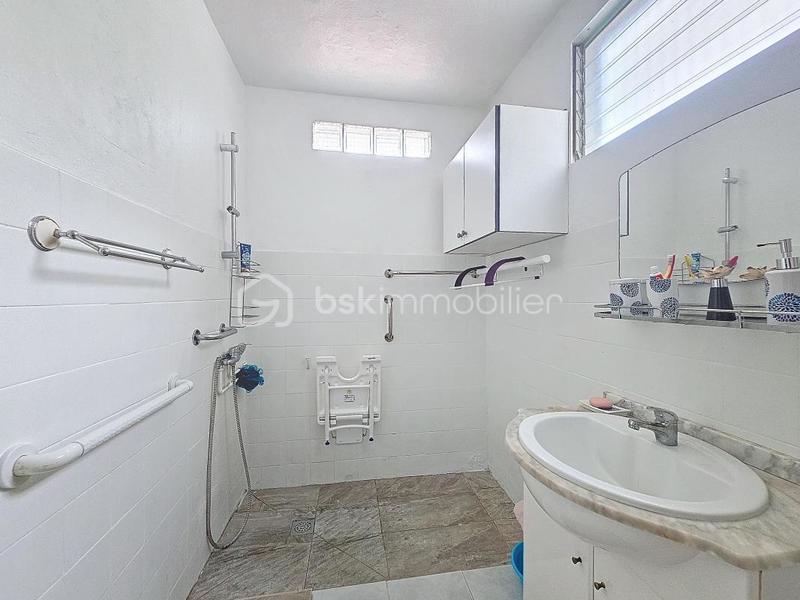 Maison - 188 m² - 7 pièces