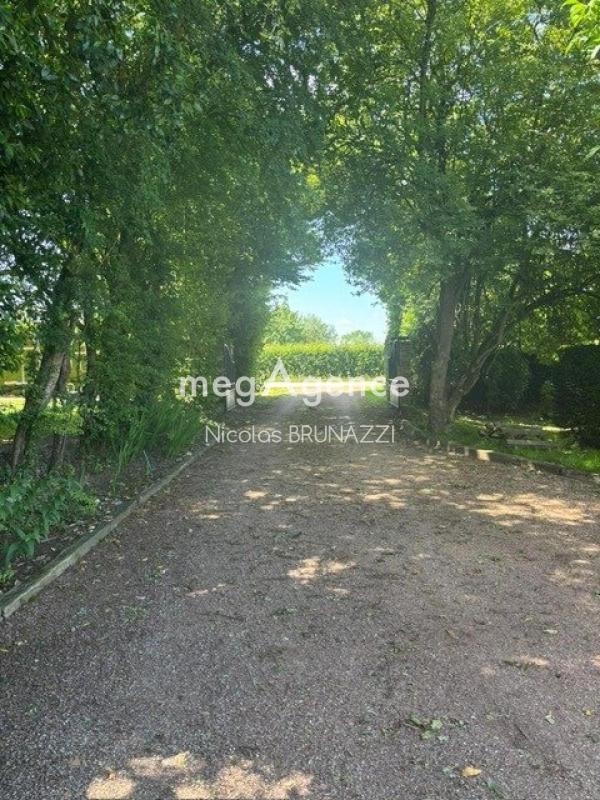 Propriété - 80 m² - 4 pièces