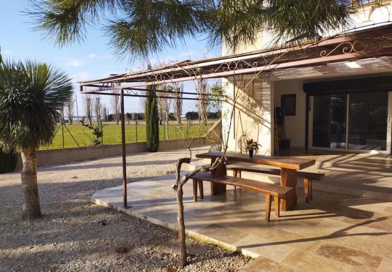 Propriété - 300 m² - 10 pièces