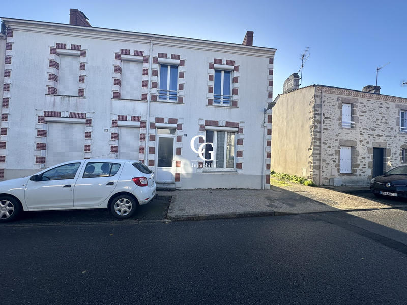 Maison ancienne - 90 m² - 5 pièces