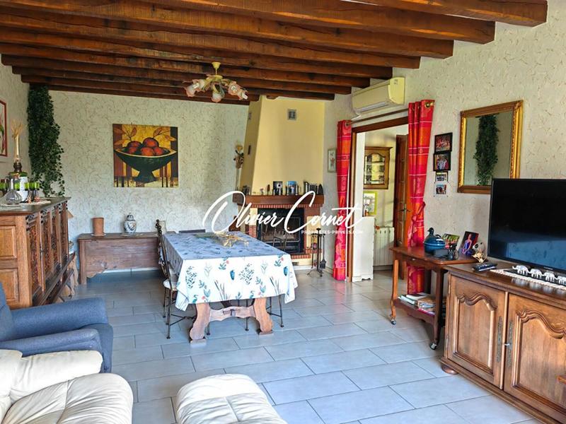 Maison - 137 m² - 6 pièces