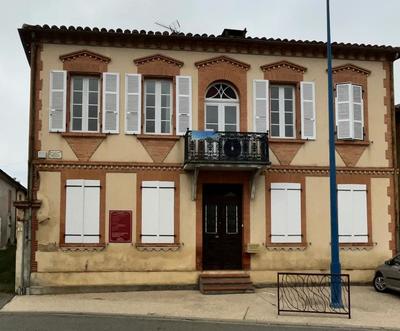 Maison bourgeoise - 235 m² - 8 pièces