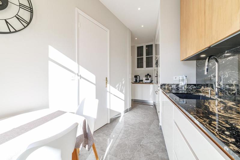 Appartement - 136 m² - 4 pièces