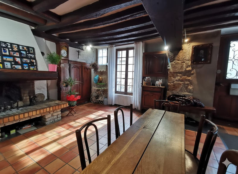 Maison - 195 m² - 8 pièces