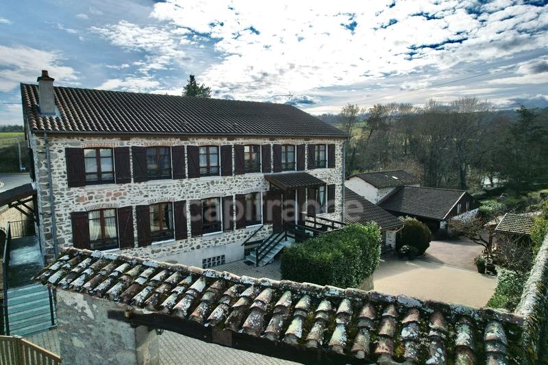 Maison en pierre - 545 m² - 21 pièces