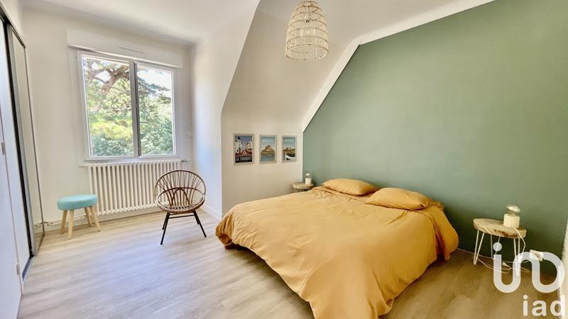 Maison - 246 m² - 8 pièces