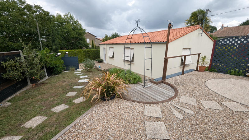 Maison - 92 m² - 5 pièces