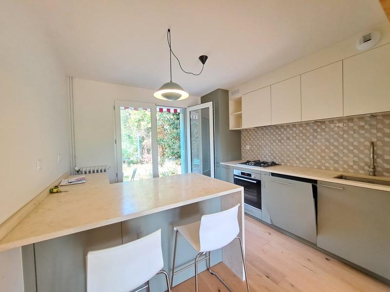 Maison - 97 m² - 5 pièces