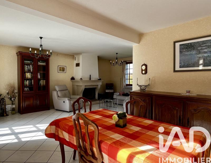 Maison - 142 m² - 7 pièces