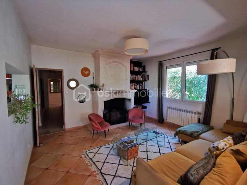 Maison traditionnelle - 143 m² - 6 pièces