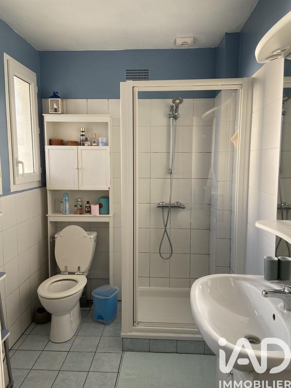 Maison - 200 m² - 8 pièces