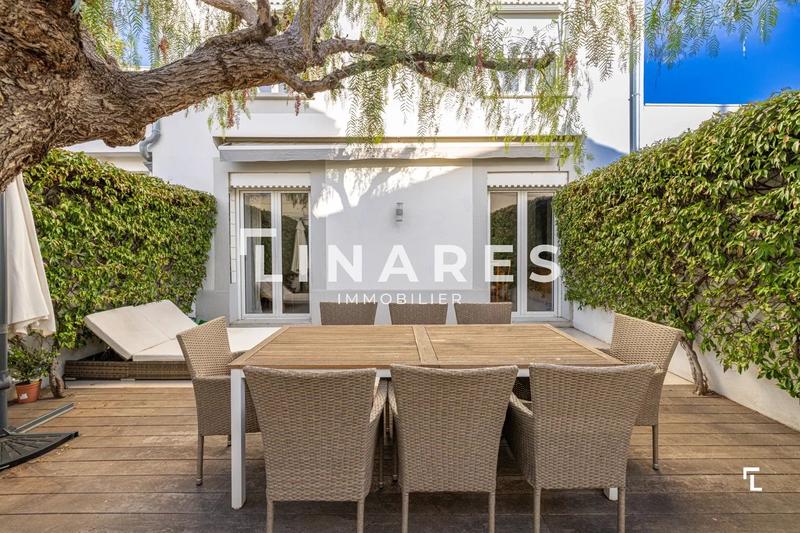 Appartement - 100 m² - 4 pièces