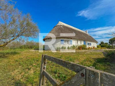 Maison - 165 m² - 9 pièces