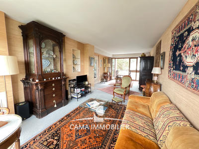 Appartement - 139 m² - 6 pièces