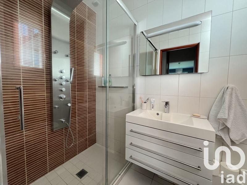 Maison - 183 m² - 7 pièces