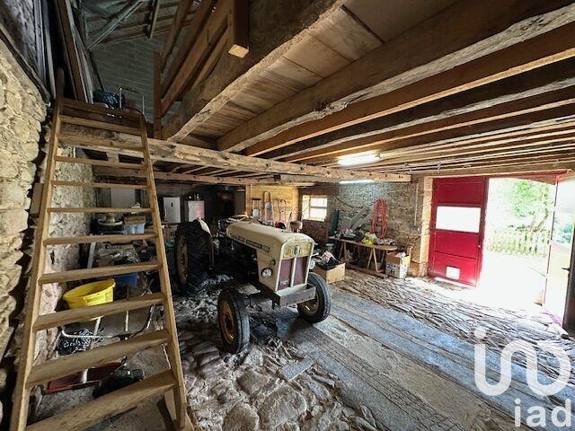 Maison - 300 m² - 9 pièces