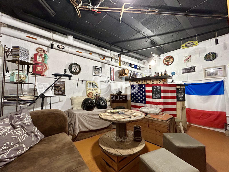 Pavillon - 100 m² - 5 pièces