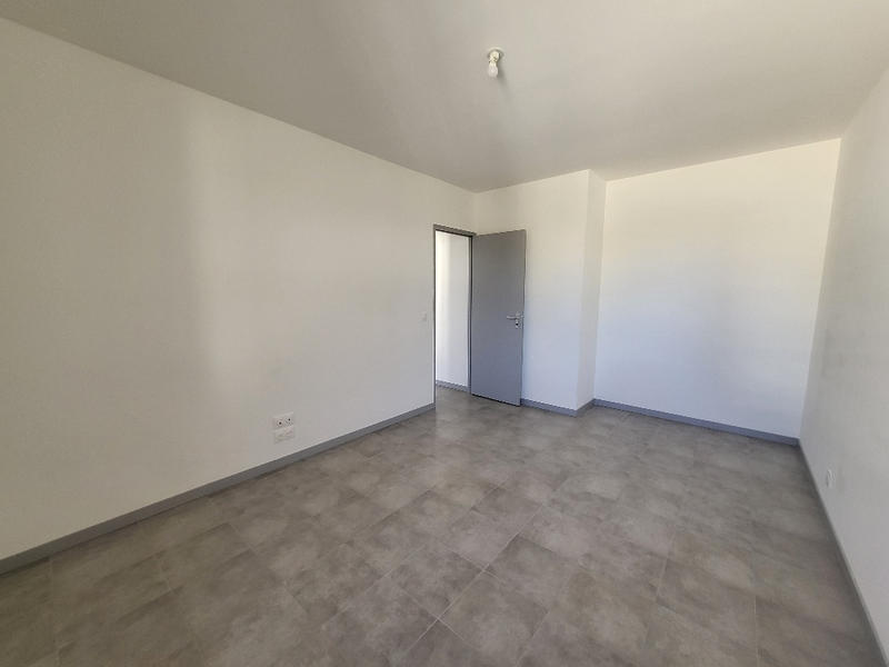 Appartement - 94 m² - 3 pièces