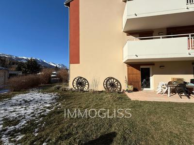 Appartement - 77 m² - 3 pièces