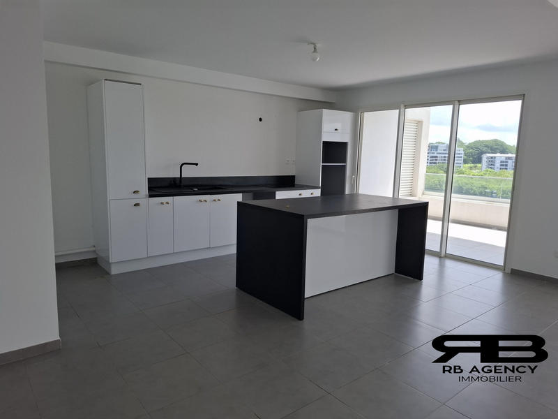 Appartement - 114 m² - 4 pièces