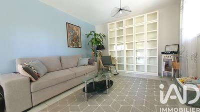 Maison - 93 m² - 4 pièces