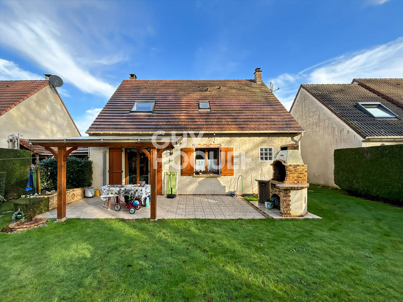 Maison - 107 m² - 5 pièces