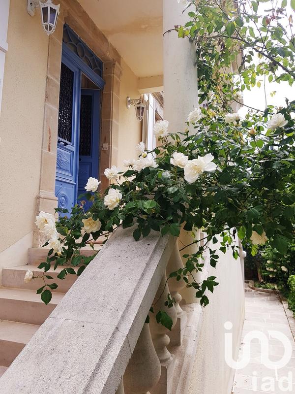 Maison de ville - 304 m² - 10 pièces