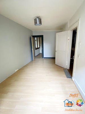 Appartement - 104 m² - 4 pièces