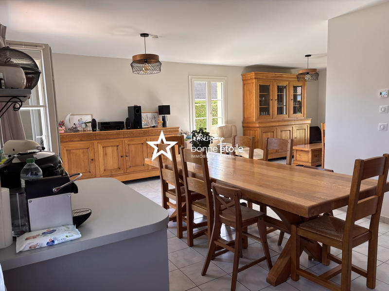 Maison - 104 m² - 7 pièces