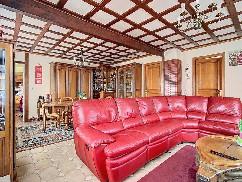 Maison - 198 m² - 7 pièces