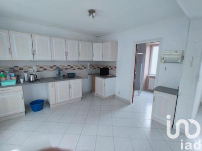 Maison - 85 m² - 5 pièces