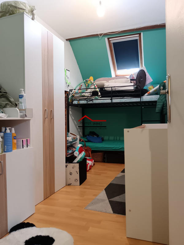 Maison - 99 m² - 4 pièces